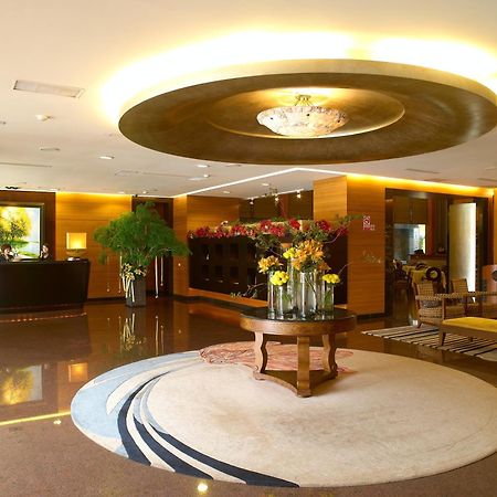 King'S Town Hotel Kaohsiung Esterno foto