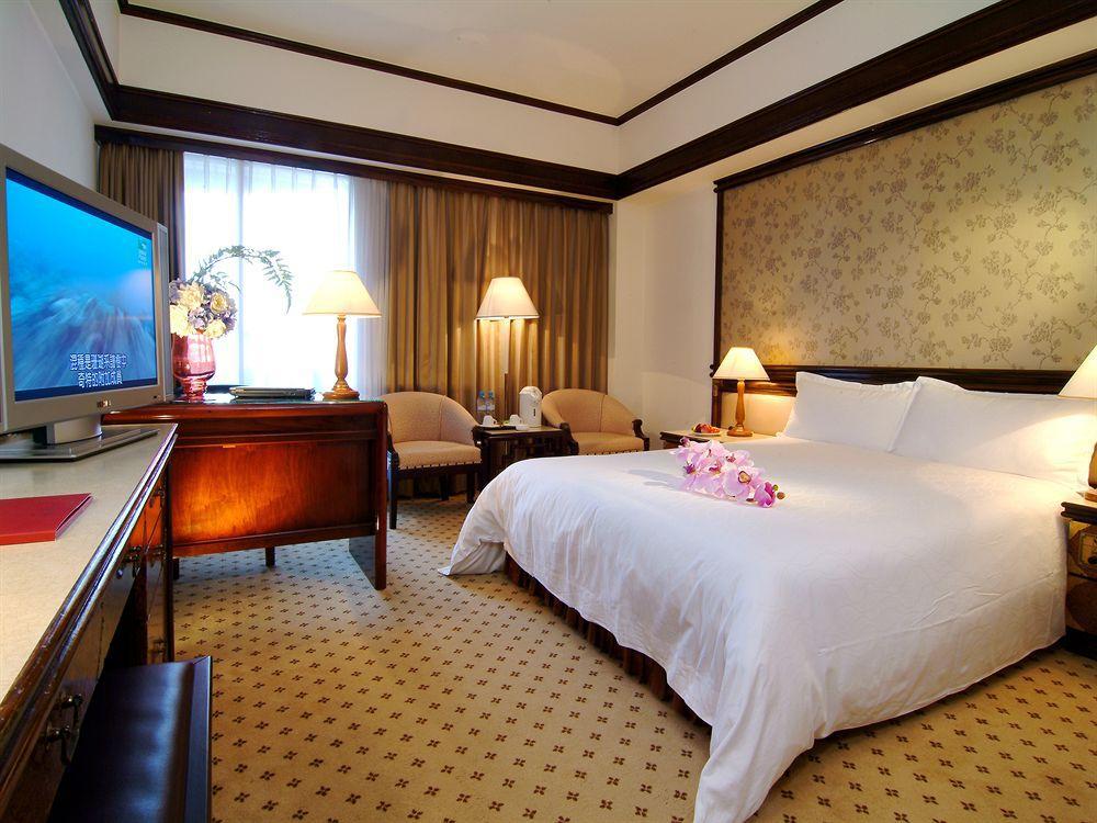 King'S Town Hotel Kaohsiung Esterno foto