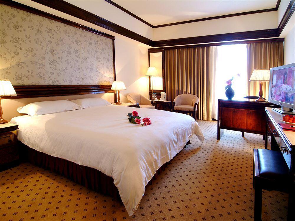 King'S Town Hotel Kaohsiung Esterno foto