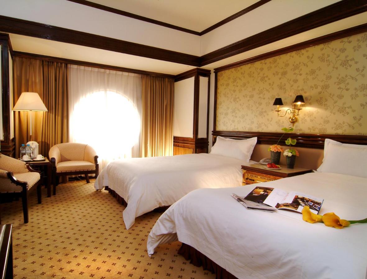 King'S Town Hotel Kaohsiung Esterno foto