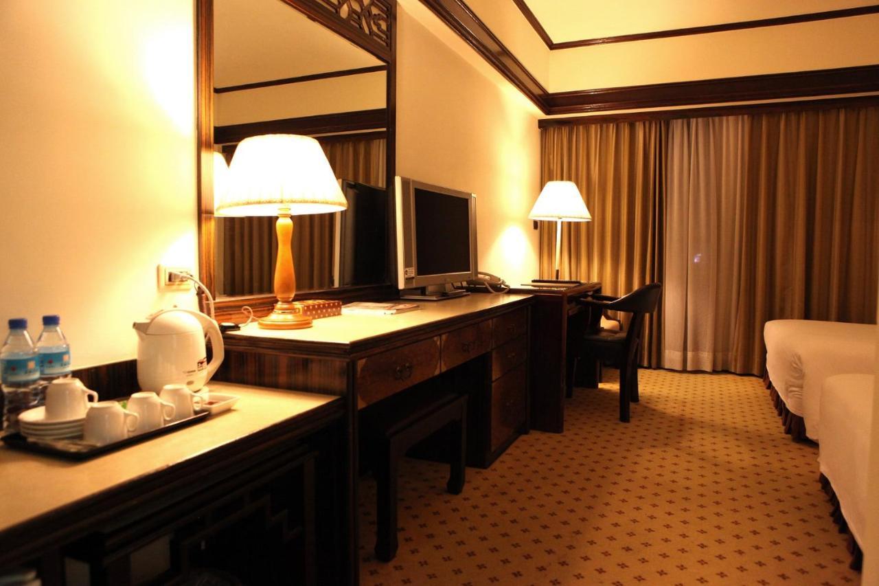 King'S Town Hotel Kaohsiung Esterno foto