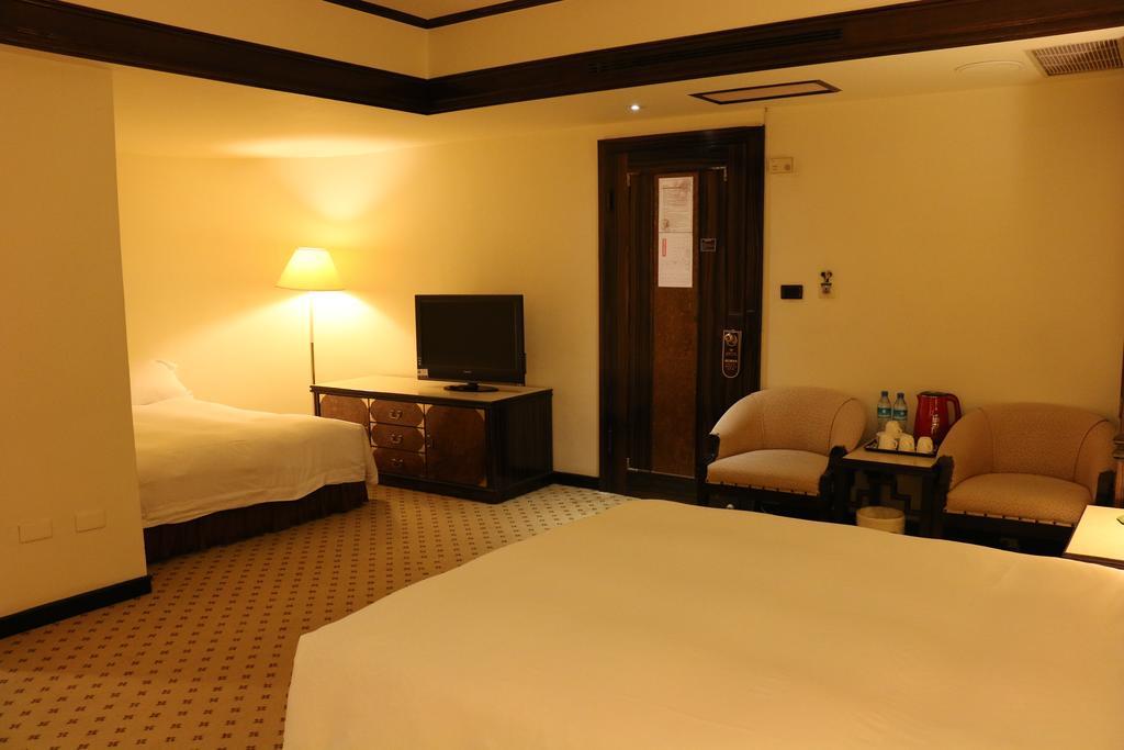 King'S Town Hotel Kaohsiung Esterno foto