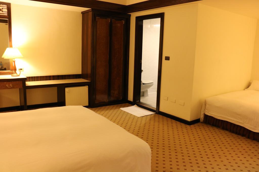 King'S Town Hotel Kaohsiung Esterno foto
